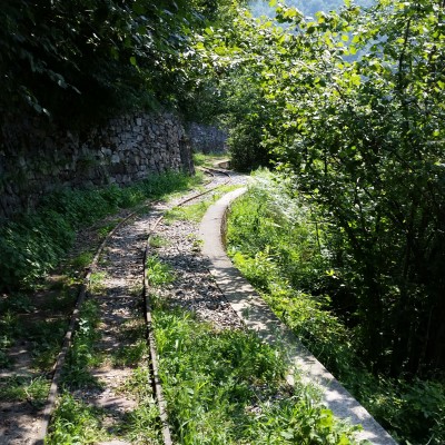 Sentiero sulla Decauville